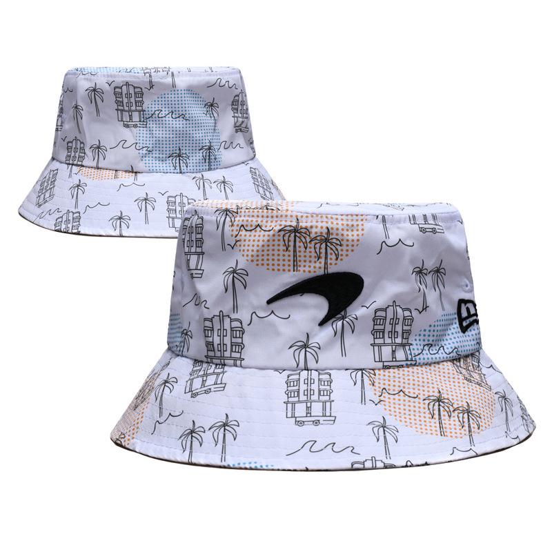 Závodní kšiltovka týmu McLaren F1 - Zakřivený kšilt s logem vozu