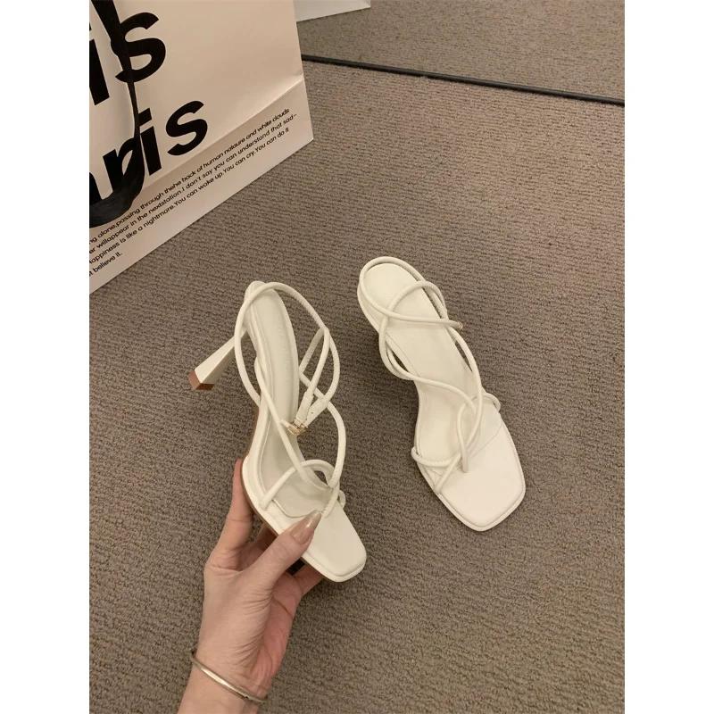 Women's fashion sandals square head fine heel ankle buckle strap open toe high heels soft bottom temperament strap Roman shoes