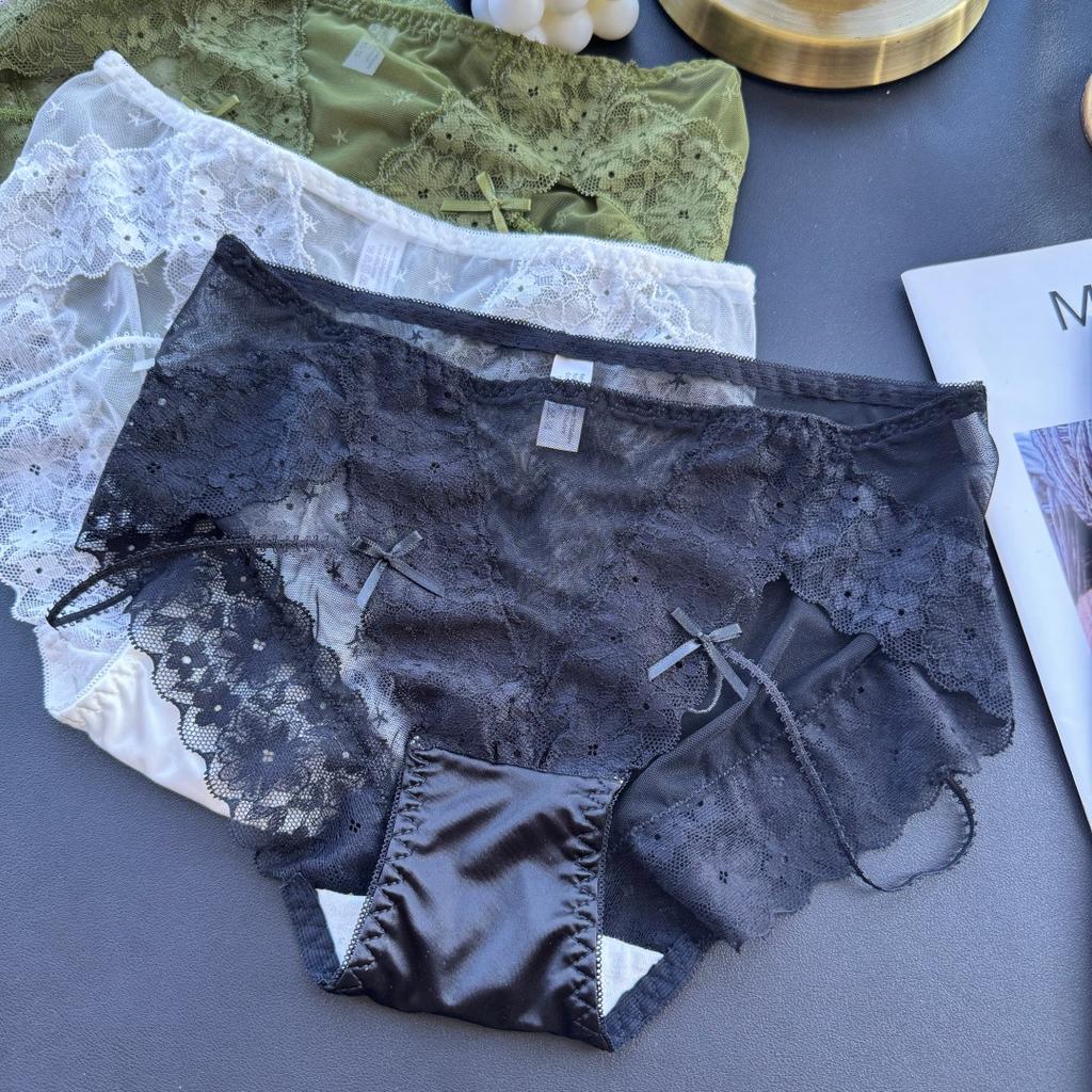 Ladies Spring and Summer Sexy Lace Wide Sided Mesh Low Waist Triangle Briefs