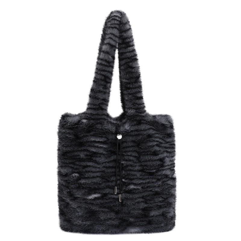 Sac Moelleux Grande Capacité Femme 2025 Nouveau Décontracté Peluche Douce Épaule Sac Fourre-tout Portable