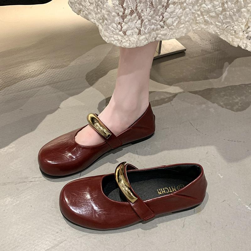 French shallow mouth flat bottom one pedal lazy shoes niche 2025 spring new soft sole fairy wind two wear single shoes woman
