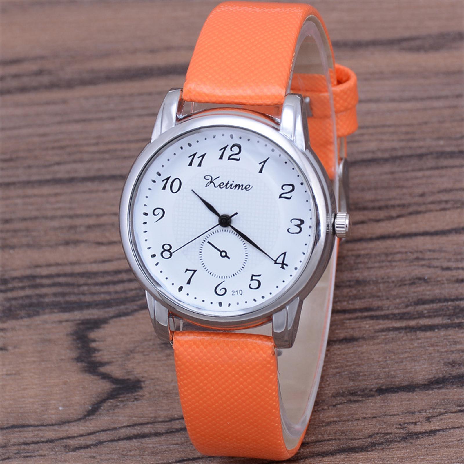 

Women Fashion Leather Watch One Size