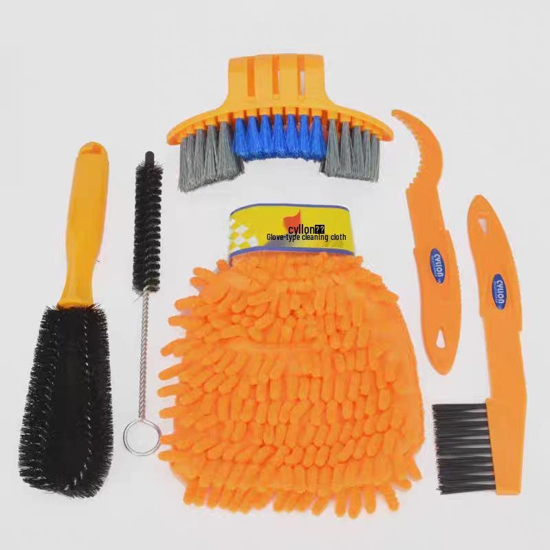 Bicycle Chain Cleaner & Maintenance Kit with Large Brush for Mountain Bikes