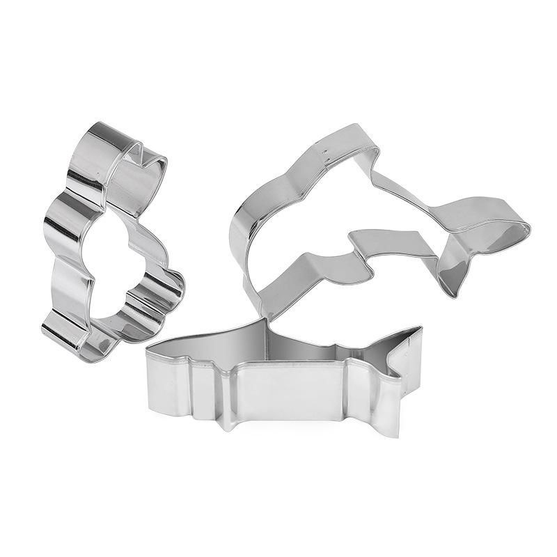 17-Piece Stainless Steel Cookie Cutters: Easter & Ocean Cartoon Series