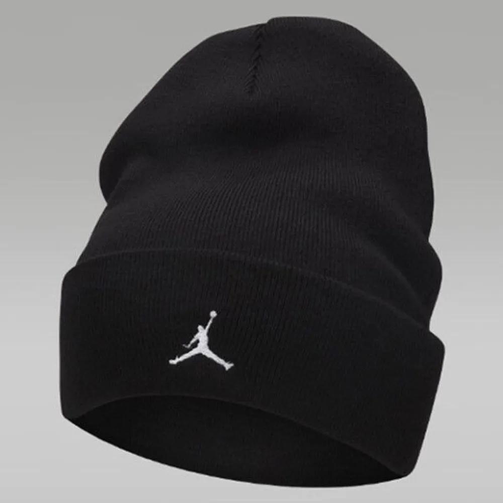 Шапка HQS FN4672-010 Beanie Peak Essentials FREE