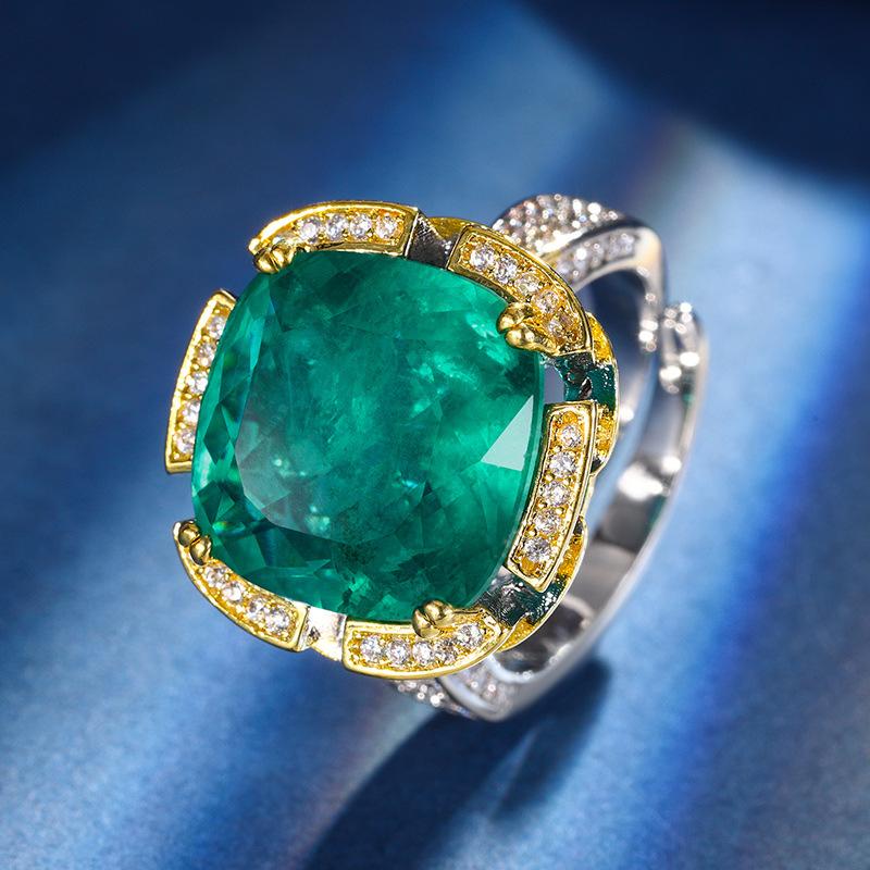 

Осенне-зимние украшения Медная основа с золотым покрытием Имитация цвета Сокровище Корунд Толстый квадрат 14 * 14 Высококлассное кольцо Женское