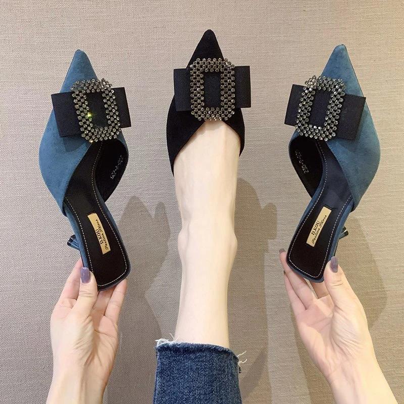 Mote 2024 Damesko Tådeksel Sommerfuglknute Mules For Kvinner Tøfler Fritid Firkantet hæl Loafers Slides Med Luksus Spiss