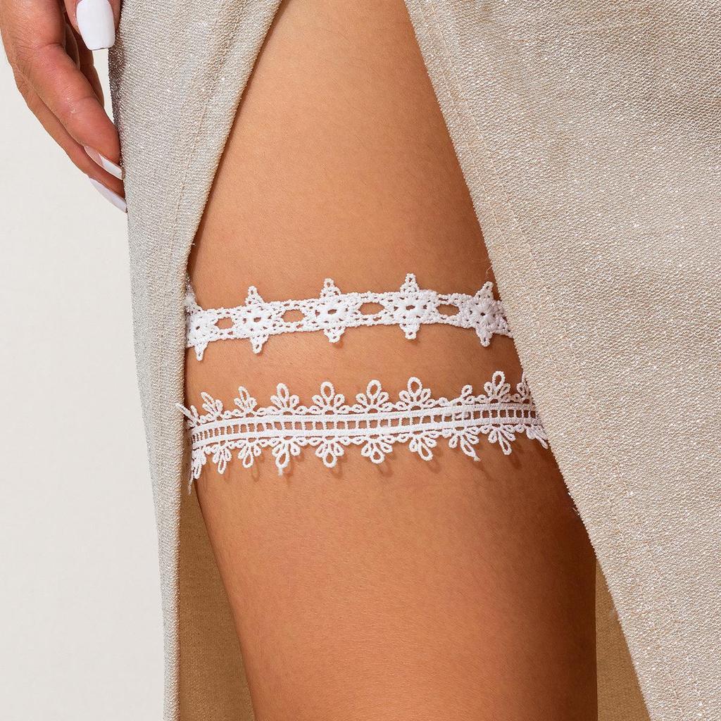 Elastic Lace Leg Ring with Alloy Ribbon & Tassel - Fashionable Accessory for Women