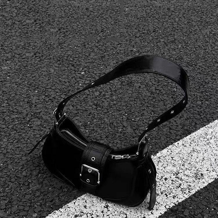 Spice Girl Ein-Schulter-Achseltasche Damen Schwarz Neuer Trend Lokomotiven-Tasche Hoher Sinn Vielseitige Messenger-Damen-Tasche