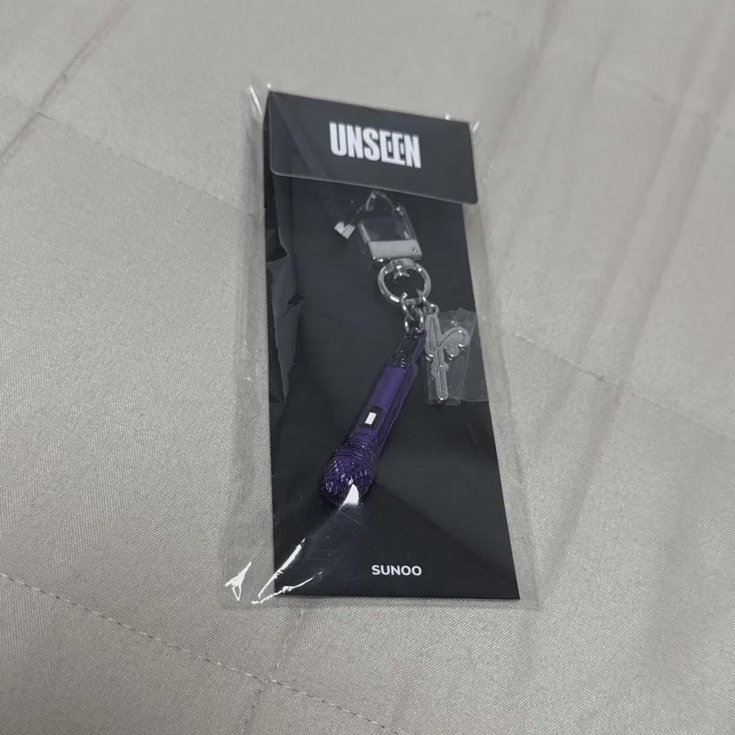 

Nhyfen Sunwoo Mickeyring Выставочный товар