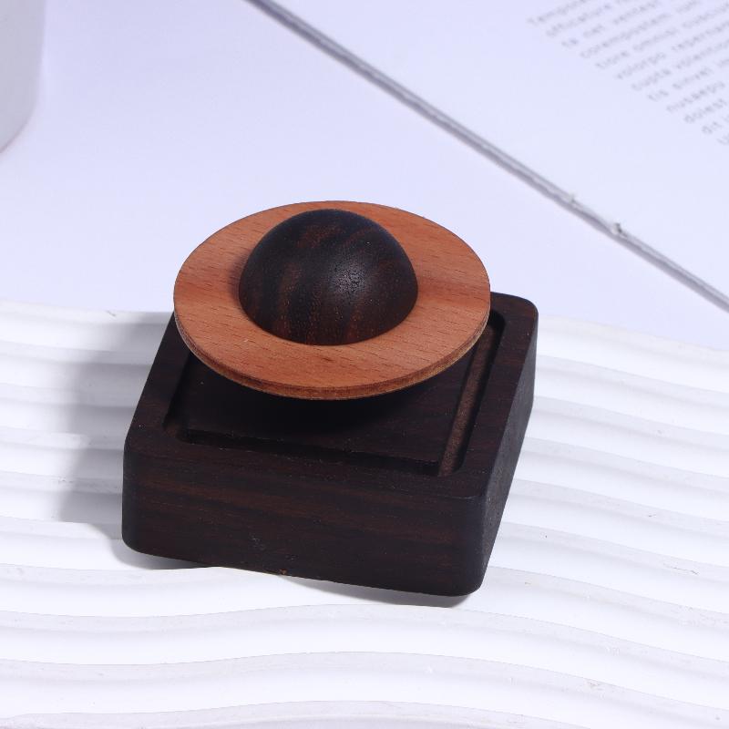 Minimalist Wood Planet Shape Diffuser Aromatherapy Decor For Living Room, Scented Ornament Lucky Gift & Blessing Decor