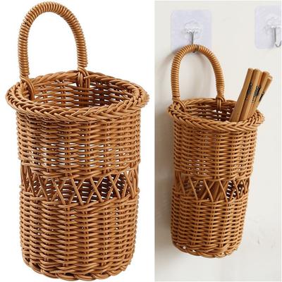 Brown Wall Mounted Storage Basket Hand-weave Easy Clean Hanging Basket Multi-porpose with Handle Tableware Organizier Bucket