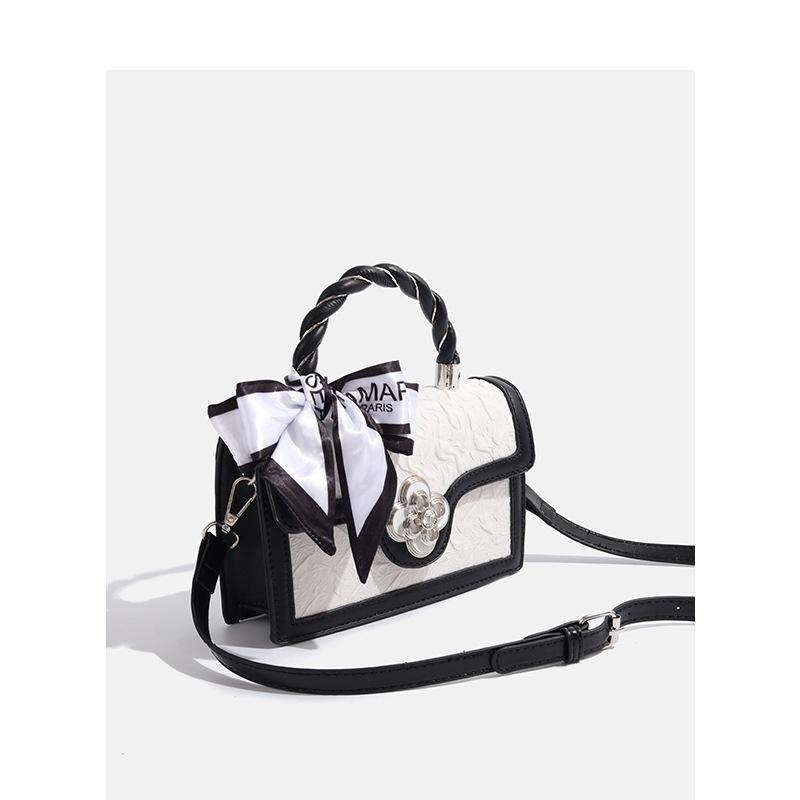 IELGY Small Square Bag Niche Design High-End Bow Crossbody Bag