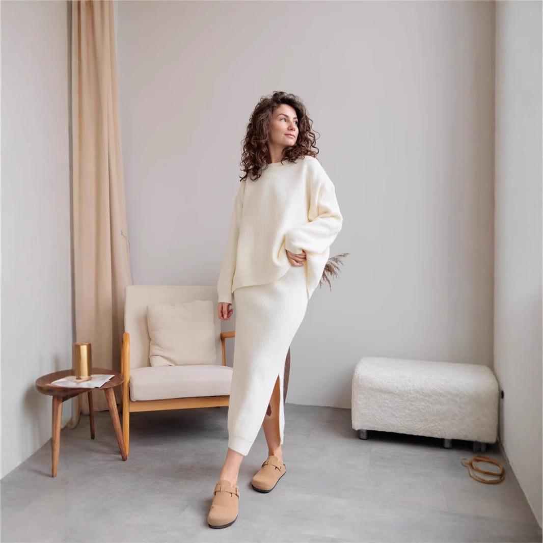 

Женский осенне-зимний элегантный повседневный трикотажный комплект из свитера и юбки one size fits all бежевый