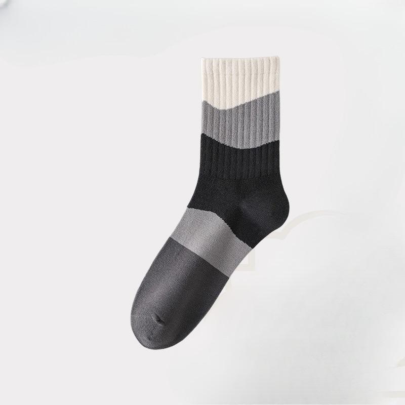 

Хлопковые носки до середины икры с брызгами краски, граффити, черно-белый колорблок, трендовые, повседневные, спортивные, универсальные, мужские и женские 1 pair