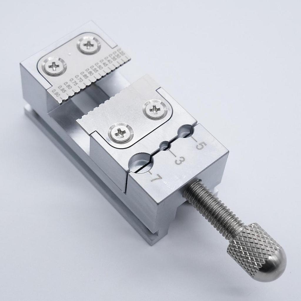 Portable Watch Repair Tool Stainless Steel Vise Clamp To Support Watch Maintenance Tasks Repair Vise Wheels 5cm
