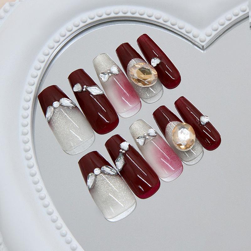 Streamer cat's eye sparkles diamond French retro burgundy temperament European and American ins style removable nail art pieces 24 pieces