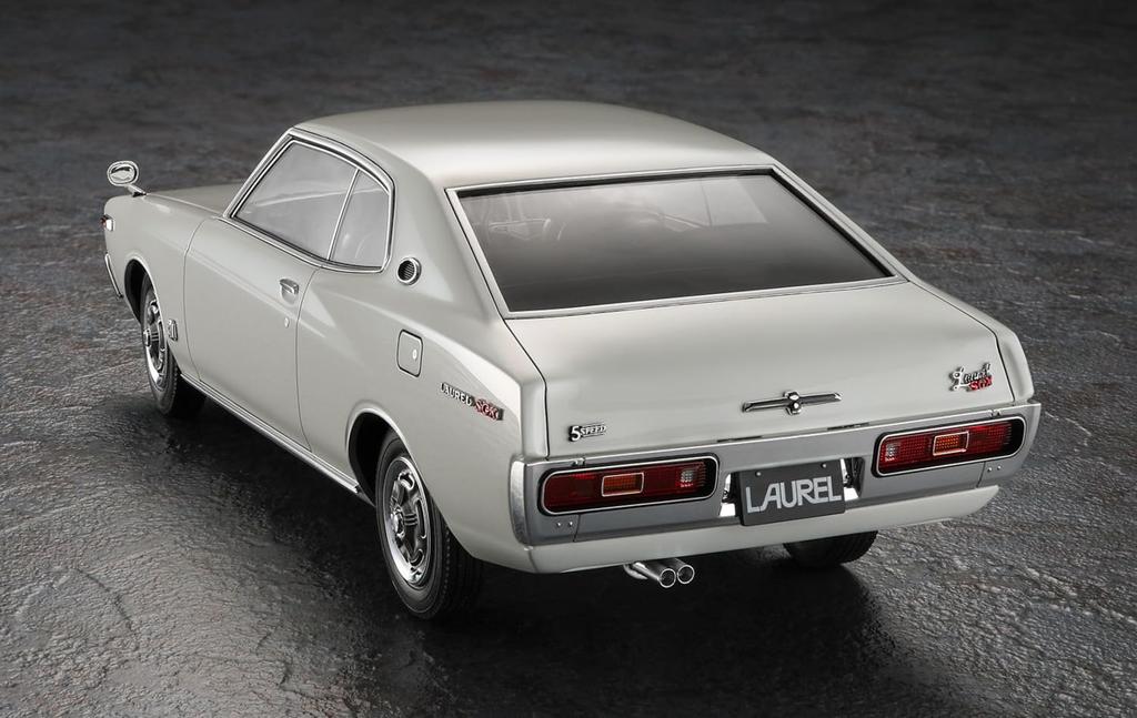 Hasegawa Nissan Laurel HT 2000SGX Late Model 1973 Plastic Model Kit HC67 1/24 (KHC130)