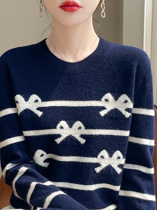 Women's Wool Round Neck Color Block Sweater - Loose Knit Long Sleeve