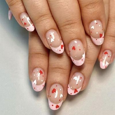 24x Valentinstag Vollabdeckung Falsche Nägel Herz Press-On-Nägel Kurz Oval Aufklebbare Nägel Glänzend Acrylnägel für Party