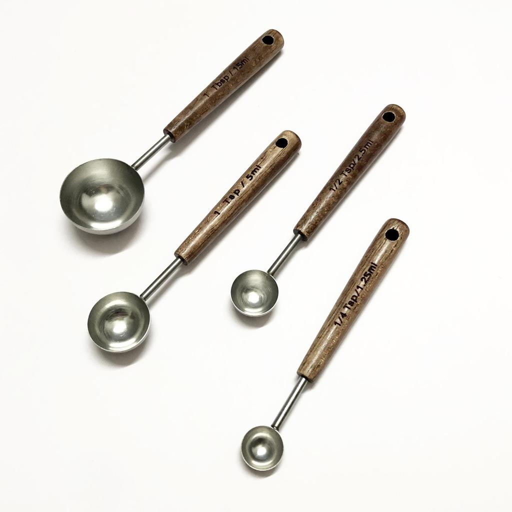 Multifunctional Oak-Handled Stainless Steel Measuring Spoon for Kitchen Baking
