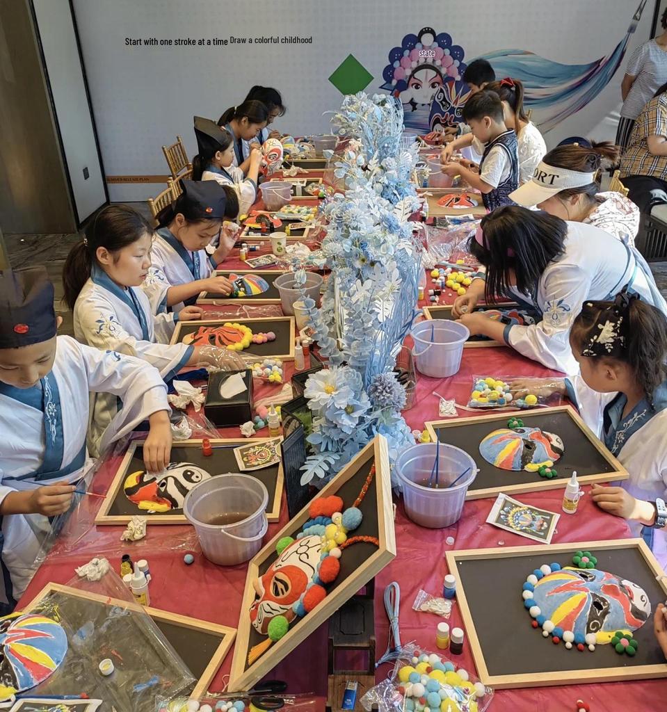 Peking Opera Mask 3D Painting Kit: Handmade Intangible Cultural Heritage Warm-Up Activity