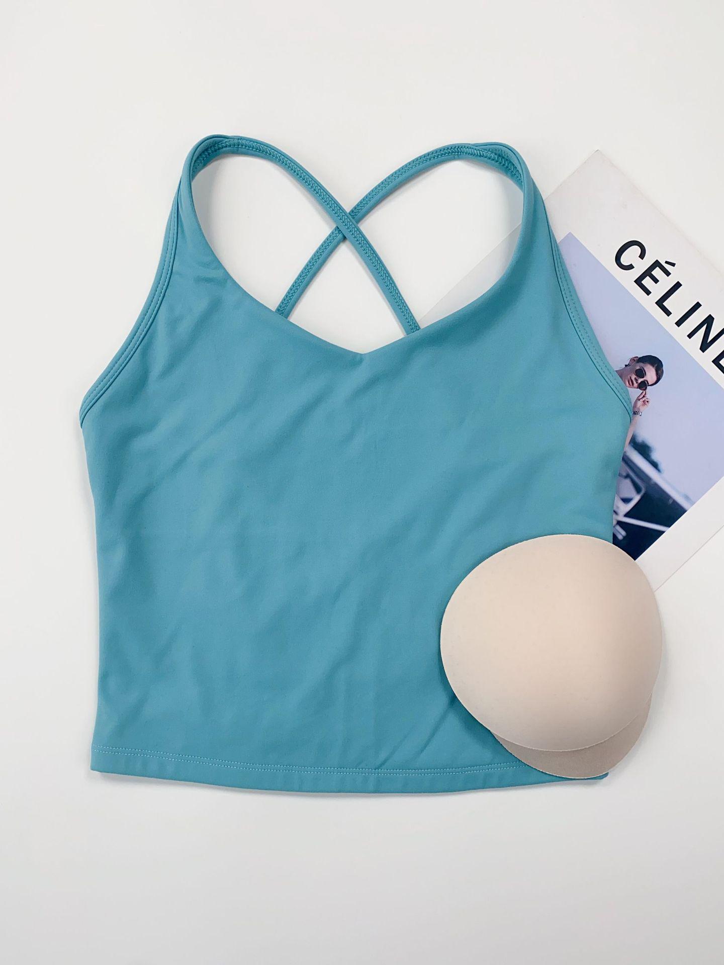 

Женская майка для йоги 2025 с тонкими бретелями, красивой спиной и нагрудными вкладышами - Идеально подходит для бега и фитнеса. Large