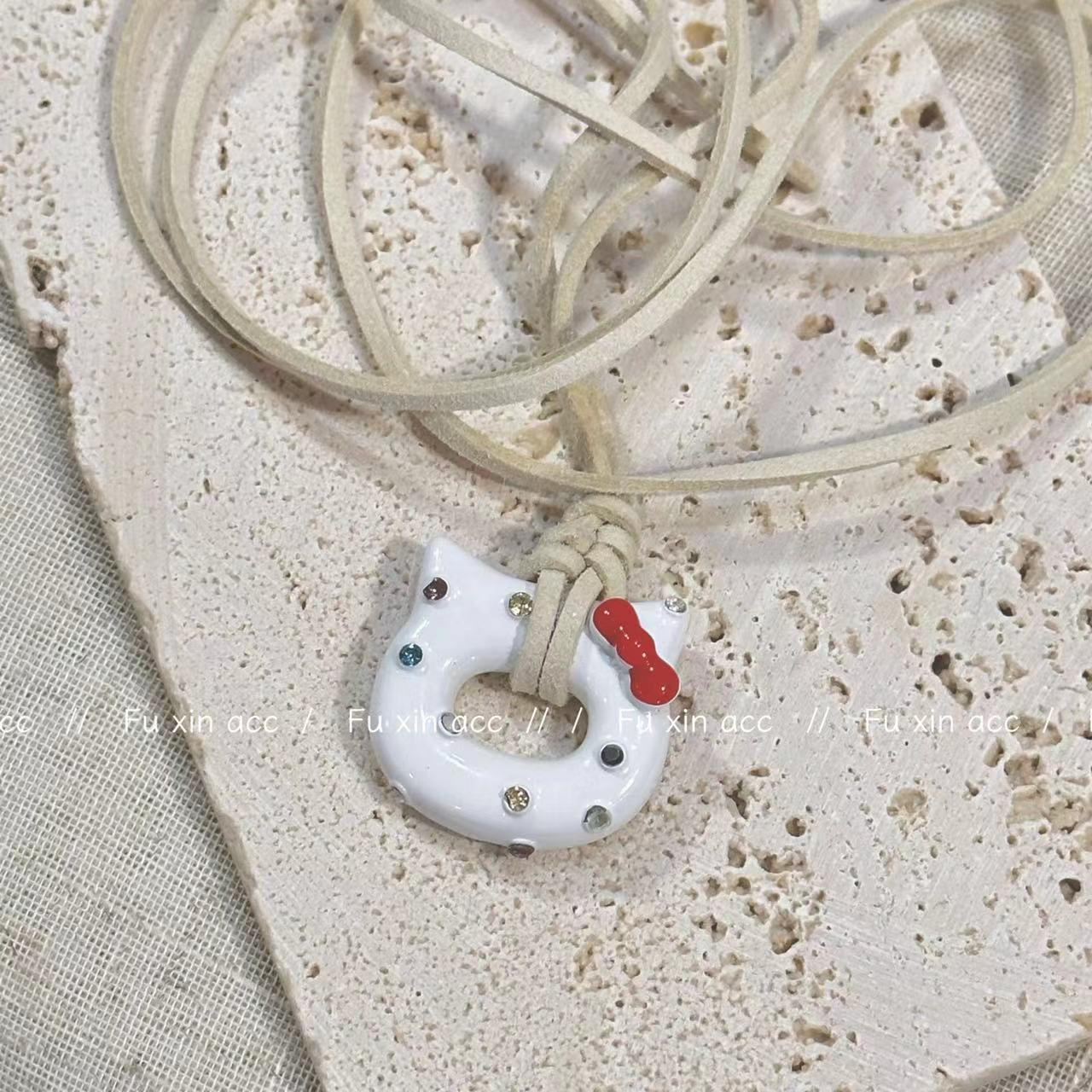 

Шикарное ожерелье с подвеской Kate Cat Kitty - милый мультяшный дизайн для женщин Kitty Cat Necklace