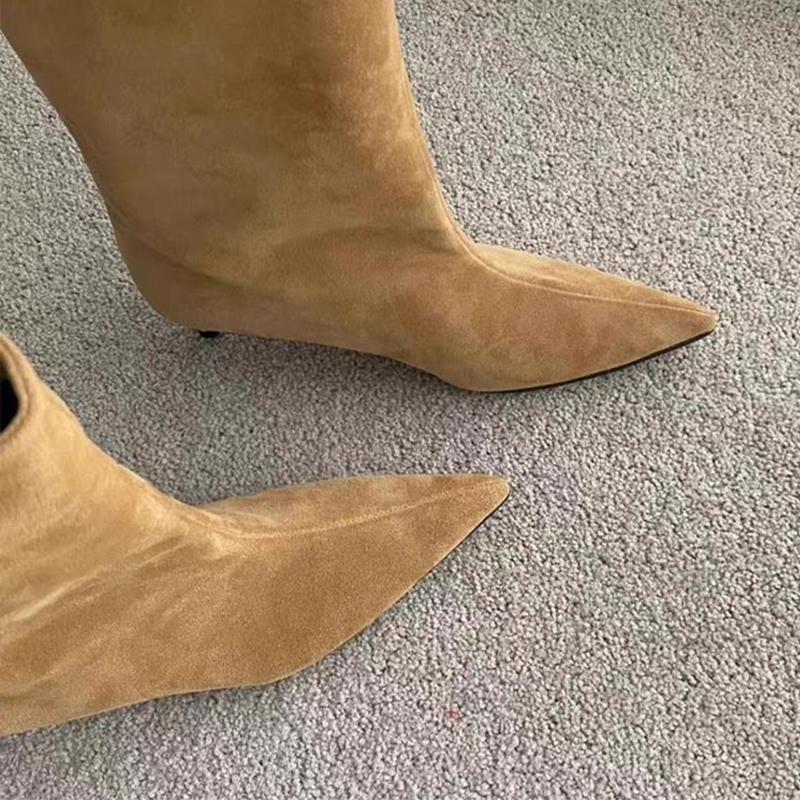 2026 Nowe Damskie Botki na Obcasie z Ostrym Czubkiem Zamszowe Modne Buty na Obcasie Projektant Luksusowe Zimowe Botki Eleganckie Seksowne Damskie Botki Chelsea