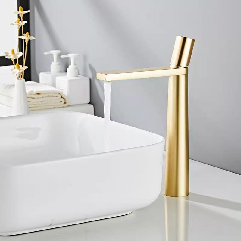 Black Basin Faucet Brass Bathroom Faucet Mixer Tap Brushed Gold Wash basin Faucet Single Handle Hot and Cold Lavotory Faucet