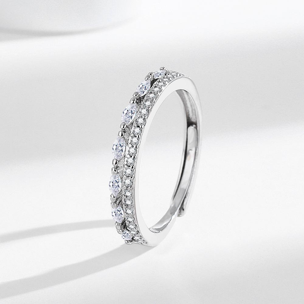 Half-Circle Marquise Zircon Diamond Ring: Luxury, Stackable Fashion Design for Elegant Engagements Adjustable