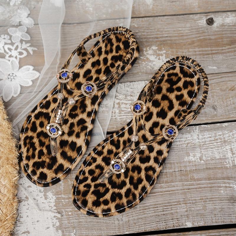 Fashion Fashion Sexy Leopard Printed Women's Plus Size Sandals Round Toe Boho Wind Rhinestone Beaded Soft Sole Flat Sandals