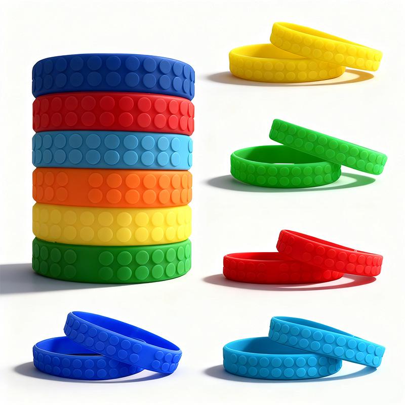 Bracelet Bloc de Construction en Silicone Coloré en Relief pour Anniversaire d'Enfant