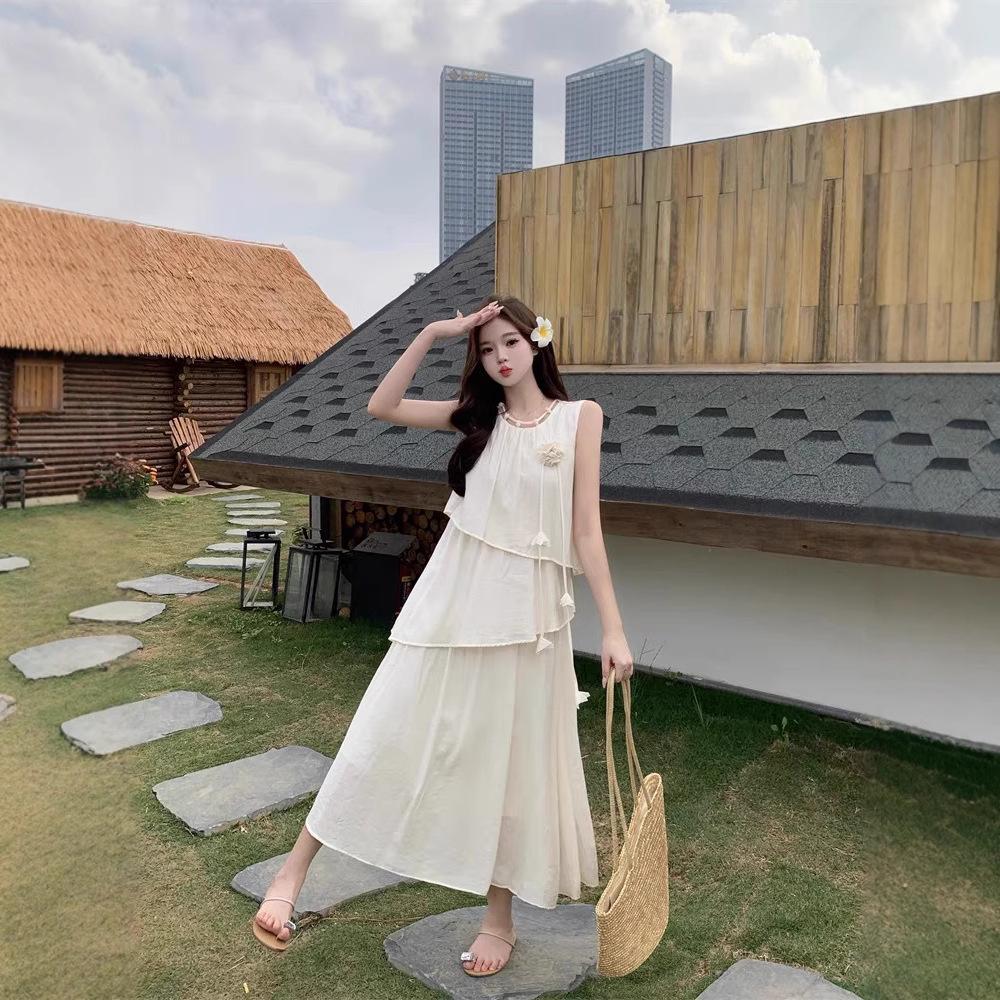 Beautiful holiday style dress girl summer atmosphere dating sweet skirt loose and thin sleeveless vest skirt