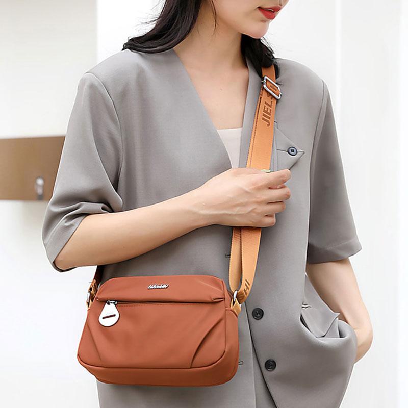 Fashionable Women's Bag  Waterproof Oxford Cloth Shoulder Bag Women Versatile Lightweight Crossbody Bags