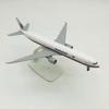 19cm Air Malaysia Airlines Boeing 777 B777 Airways Alloy Metal Airplane Model Diecast Air Plane Model &Wheels Aircraft Aeroplane