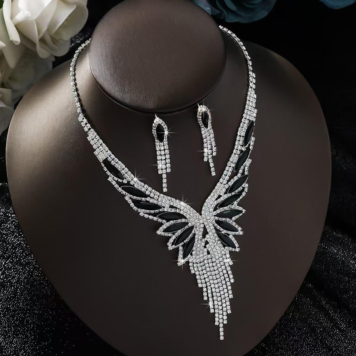 Свадебные аксессуары, ожерелья, серьги, наборы украшений, банкетные платья, наборы цепочек, модные и универсальные аксессуары с темпераментом