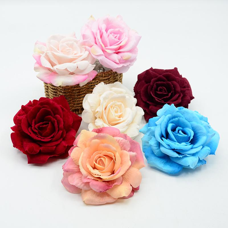 Fiori di Rosa in Velluto 15cm per Decorazioni Matrimoniali e Composizioni Fai da Te