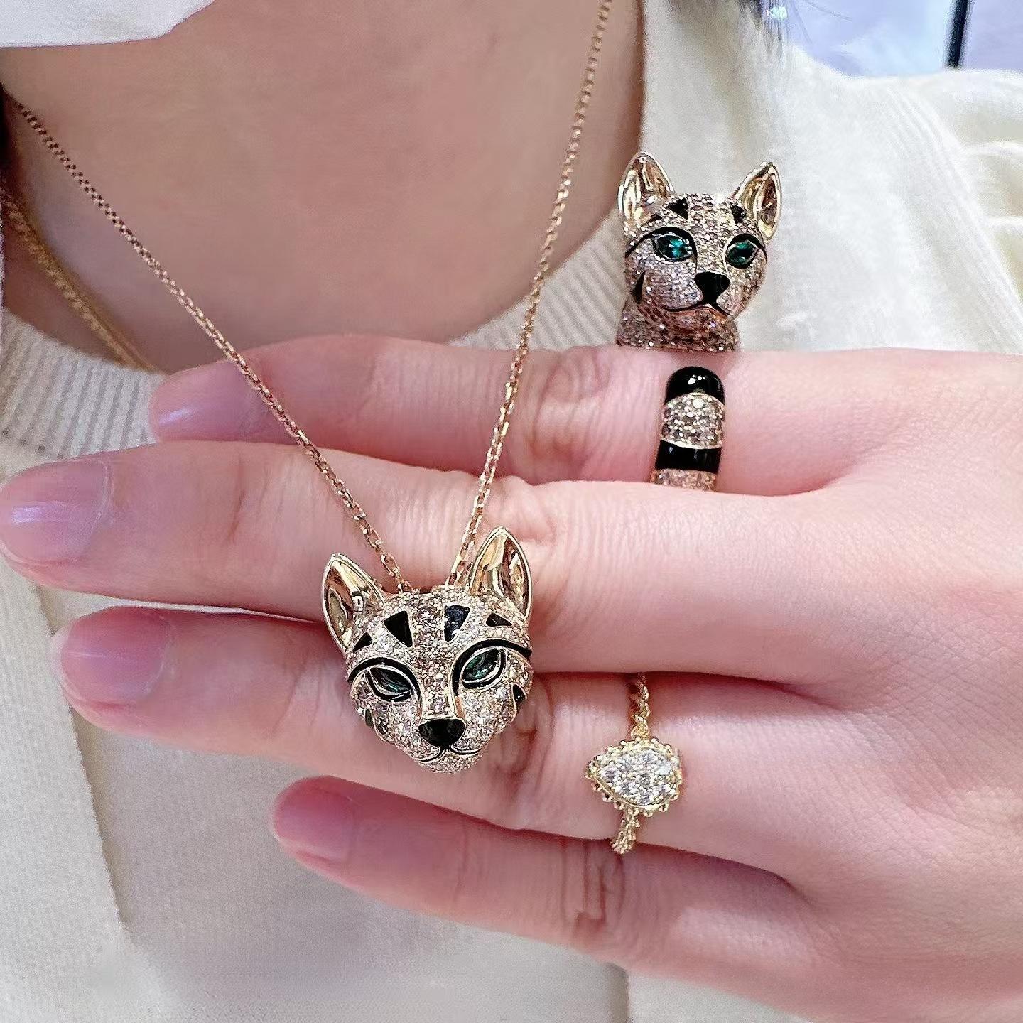 

Ожерелье с леопардовым принтом и зеленоглазой кошкой, полное бриллиантов, с милой легкой и роскошной высококачественной цепочкой в виде ключицы кошки 925 Silver