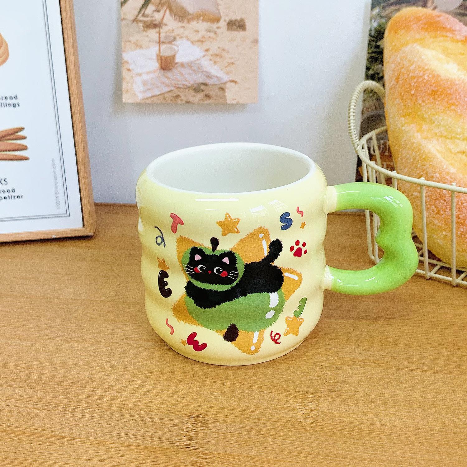 

Милая кружка с кошкой, крышкой и ложкой, высококачественная керамическая чашка для питья для домашнего использования, подарки на день рождения для девочек 301-400ml