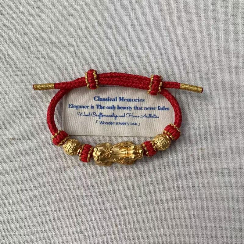 Рождественская монета года Пиксю Ручной браслет из счастливых бусин Золотой Пожирающий зверь Мужской и женский Парный плетеный браслет