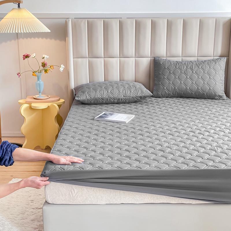 Solid Color Quilted Waterproof Bed Sheet - Thick Brushed Simmons Protective Cover for Home Use