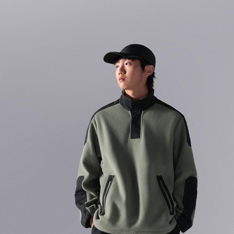 Li-Ning Li Ning Outdoor CF Tracing POLARTEC High Density Loose Fit Pullover Long Sleeved Fleece Lined Thermal Sweatshirt Men's AWDUD07-2