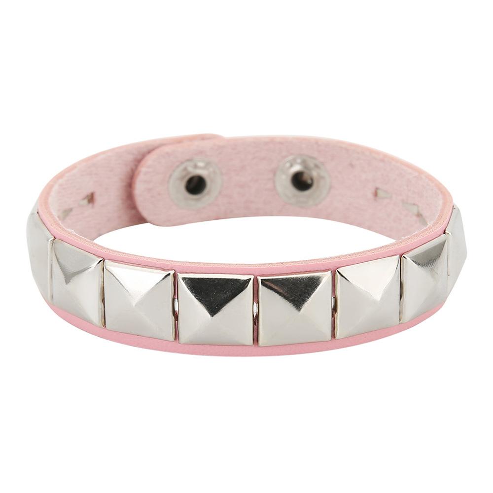 

Новый однорядный панк-рок браслет с шипами, квадратный кожаный браслет-манжета для мужчин и женщин \ Браслет на запястье