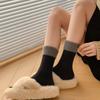 Damen Farbblock Stiefelsocken Dicke Warme Freizeitsocken mit Flauschigen Bündchen Winter Kniestrümpfe für Tägliche Erledigungen Sport Zuhause Entspannen