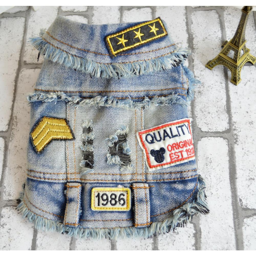 Beliebtes Haustier kleiner Hund Hundekleidung Jeansweste Jacke Frühling Sommer Herbst Winter