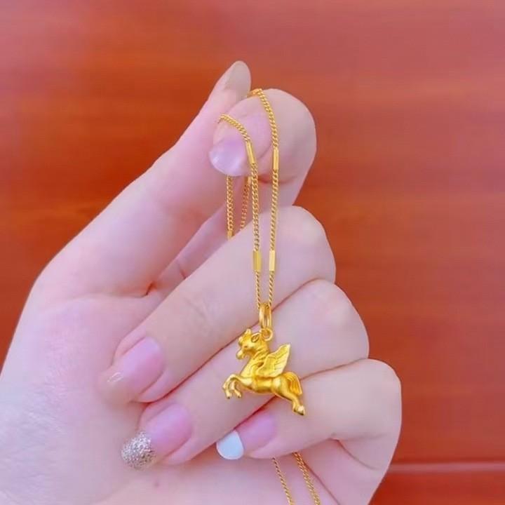 Little Pegasus Solid Pendant Women's 24K Gold AU999 - Pure gold pegasus pendant, vitality boost, ideal friend gift