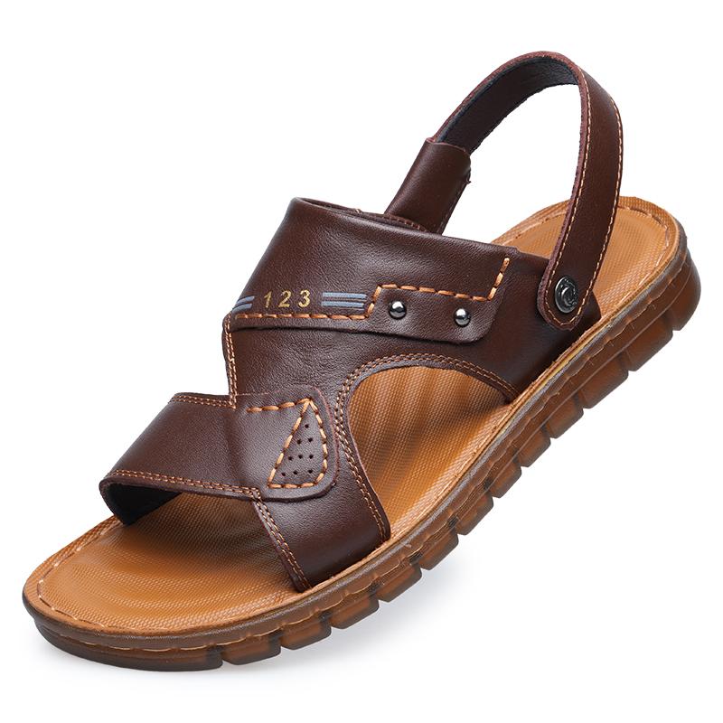Мода 2024 года. Новые летние мужские сандалии с открытым носком. Модная пляжная обувь — фото 9