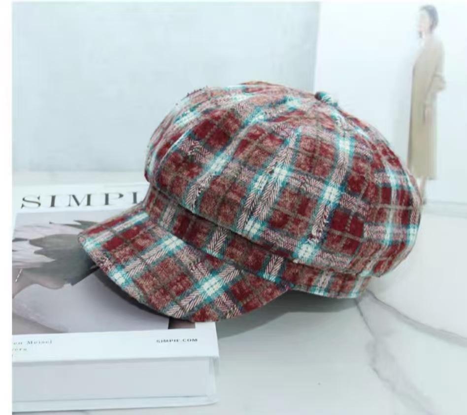New smudged plaid forward octagonal hat children's winter retro literary and versatile cap showing face little beret