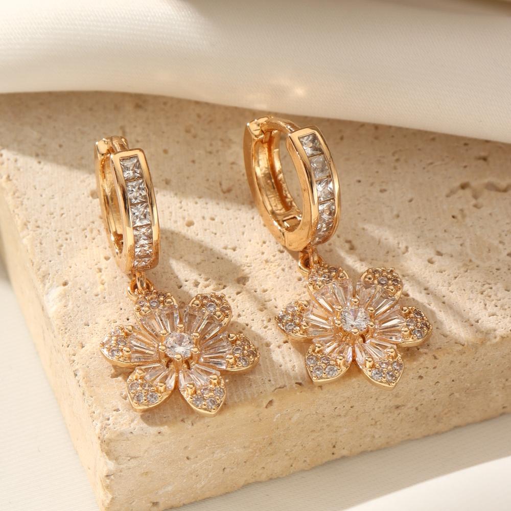 1 Pair Fashion Flowers Dangle Earrings for Women Cubic Zirconia Jewelry Daily Wedding Party Accessories